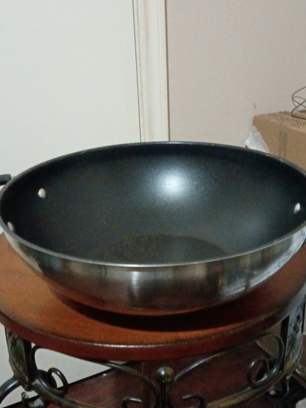 Kitchen Essentials Calphalon 12" Wok Stir Frypan Nonstick Hard Anodized 155 - Picture 5 of 9